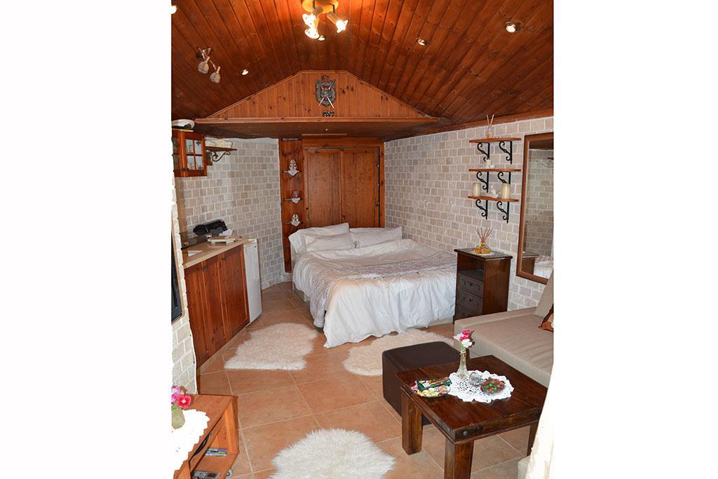 Czarina Cabin הבקתה הקיסרית והדירה הקיסרית Czarina Apartment Caesarea Bagian luar foto