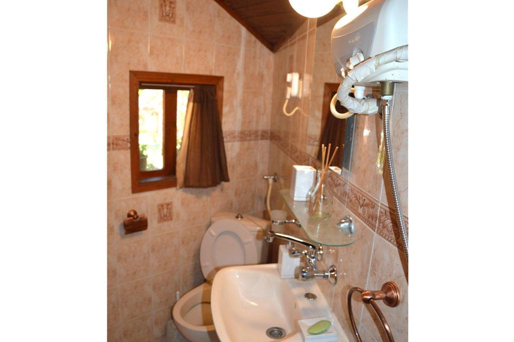 Czarina Cabin הבקתה הקיסרית והדירה הקיסרית Czarina Apartment Caesarea Bagian luar foto