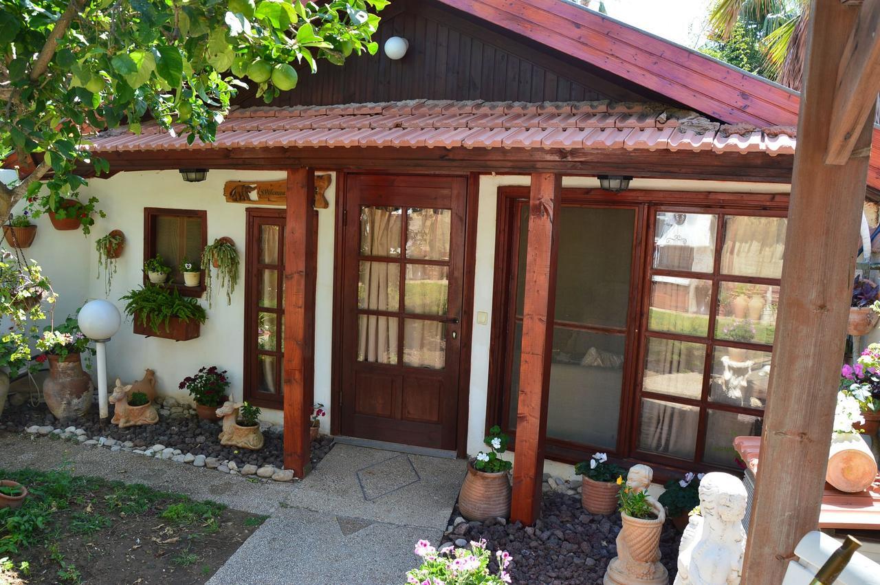 Czarina Cabin הבקתה הקיסרית והדירה הקיסרית Czarina Apartment Caesarea Bagian luar foto